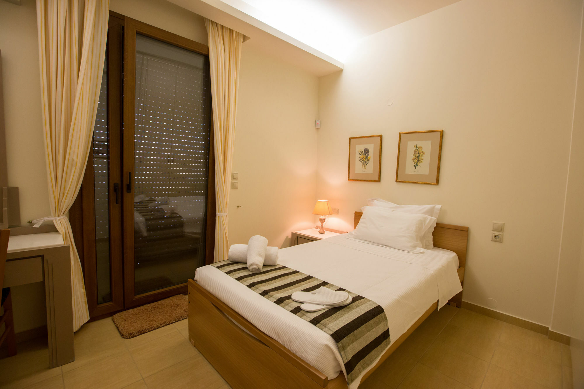 Azure Cove Villa Agia Pelagia Exteriör bild